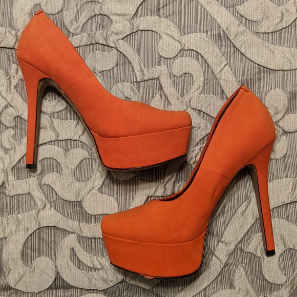 Jessica Simpson Shoes - Jessica Simpson size 6 orange platform heels